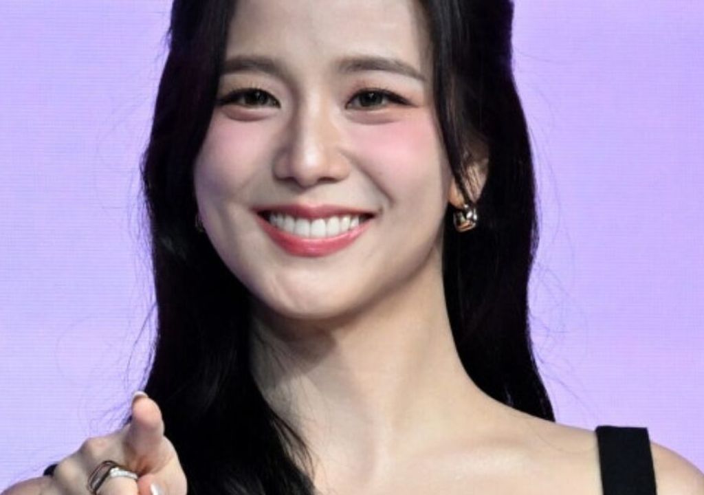 Jisoo do BLACKPINK e família teriam rompido laços com o irmão desde 2025