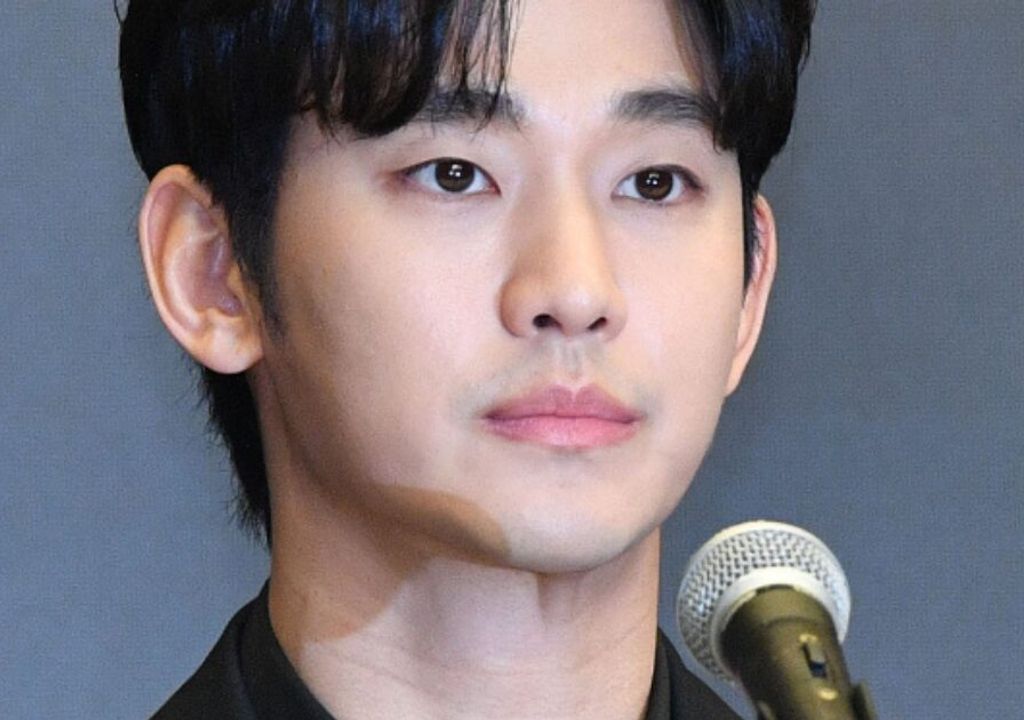 Comentários no Instagram de Kim Soo Hyun geram repulsa após polêmica