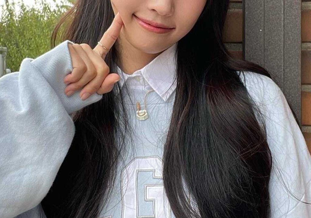 Lee Mijoo da Lovelyz se junta à AOMG em nova fase da carreira