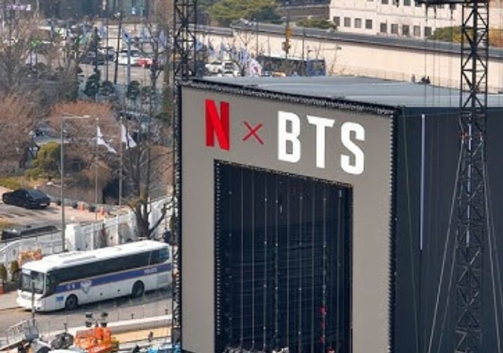 Imagem de destaque BTS causa 'apagão' em Seul: entregas suspensas por causa do comeback gera revolta