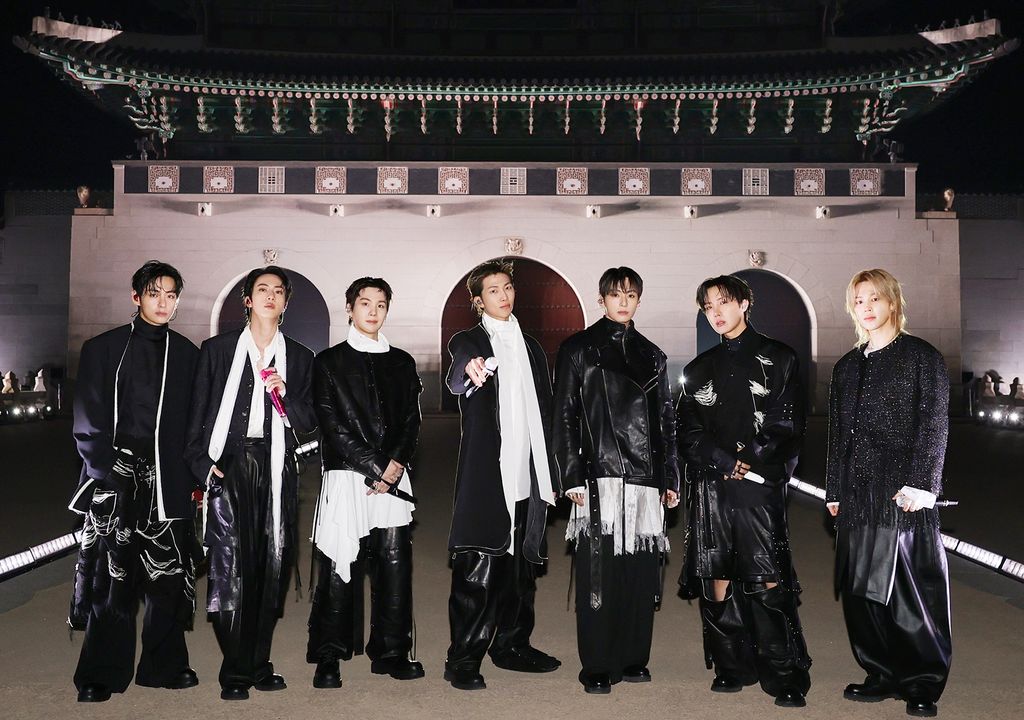 Imagem de destaque HYBE se desculpa e agradece após evento de retorno do BTS em Gwanghwamun