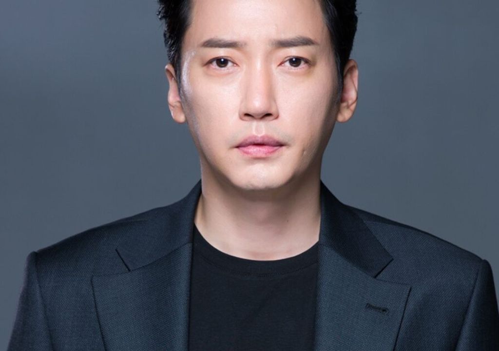 Ator Lee Sang Bo, de "Private Lives", é encontrado morto aos 44 anos