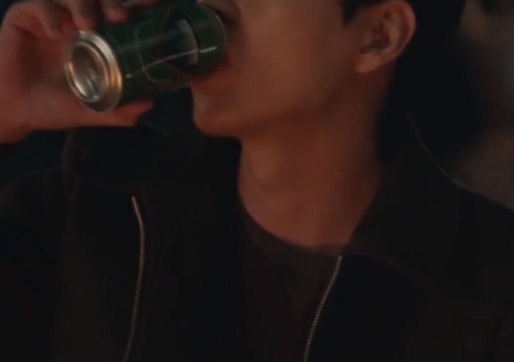 Cena polêmica em K-Drama com idols gera denúncia e resposta oficial