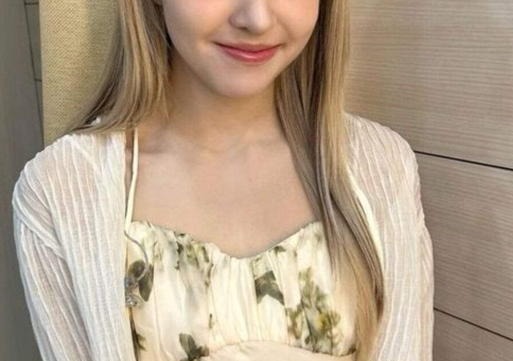 Imagem de destaque Idol Popular de K-Pop Tem Reação de Fangirl Épica e Gera Repercussão