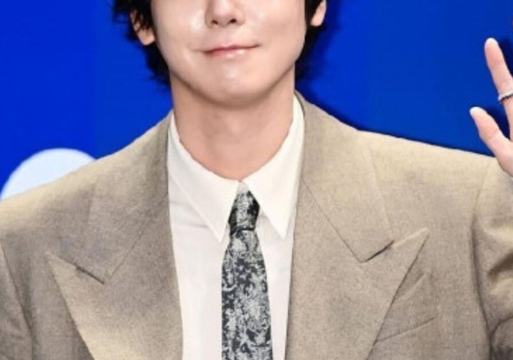 Ídolo lendário do K-Pop revela queda do 11º andar de prédio