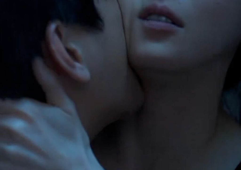 Cena de beijo ardente do novo K-Drama "Climax" deixa fãs sem fôlego