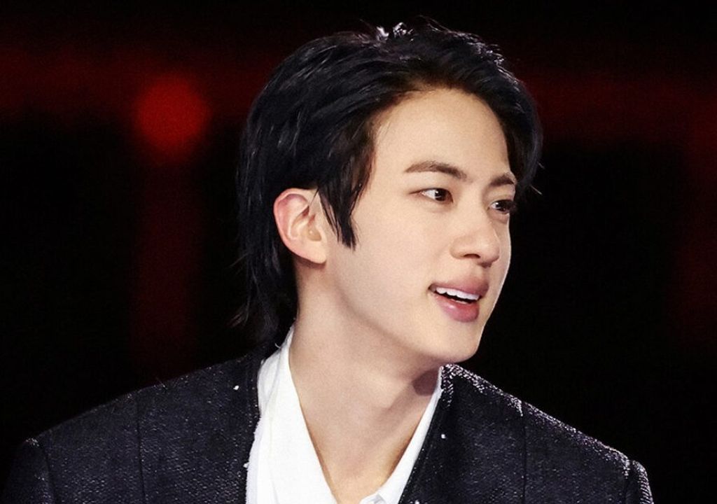 Os agudos de Jin do BTS no novo álbum geram debate acalorado entre fãs