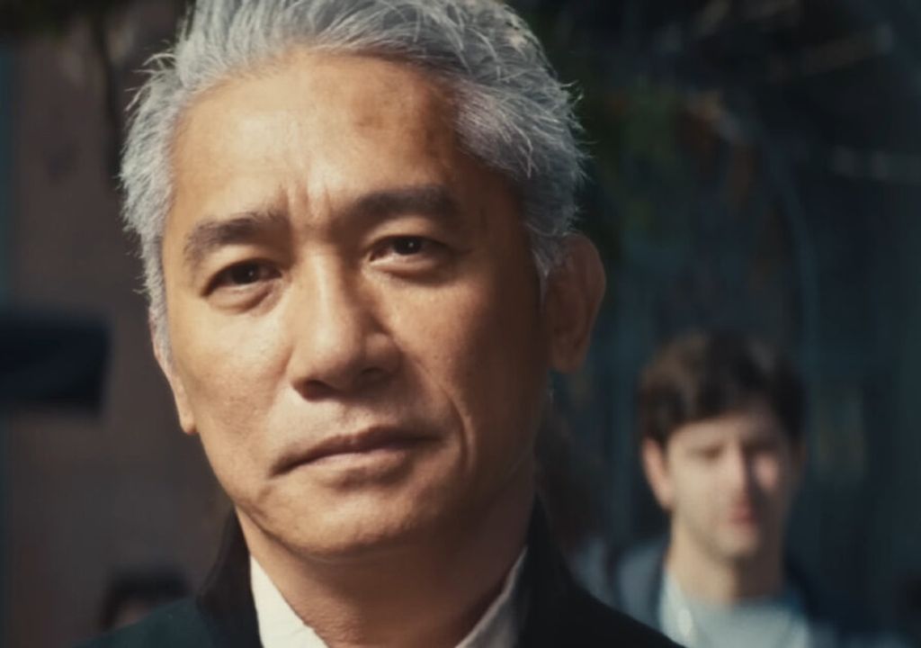 Tony Leung revela por que aceitou participar do clipe de NewJeans