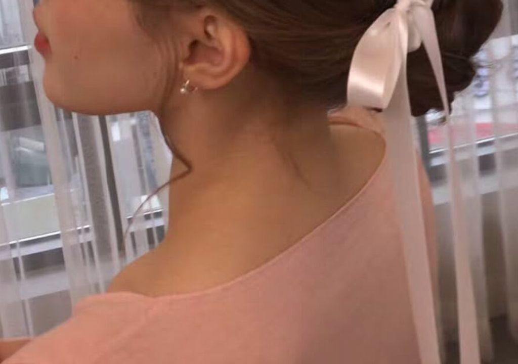 Roupa 'sexy' de integrante do Kep1er causa polêmica e idol se pronuncia